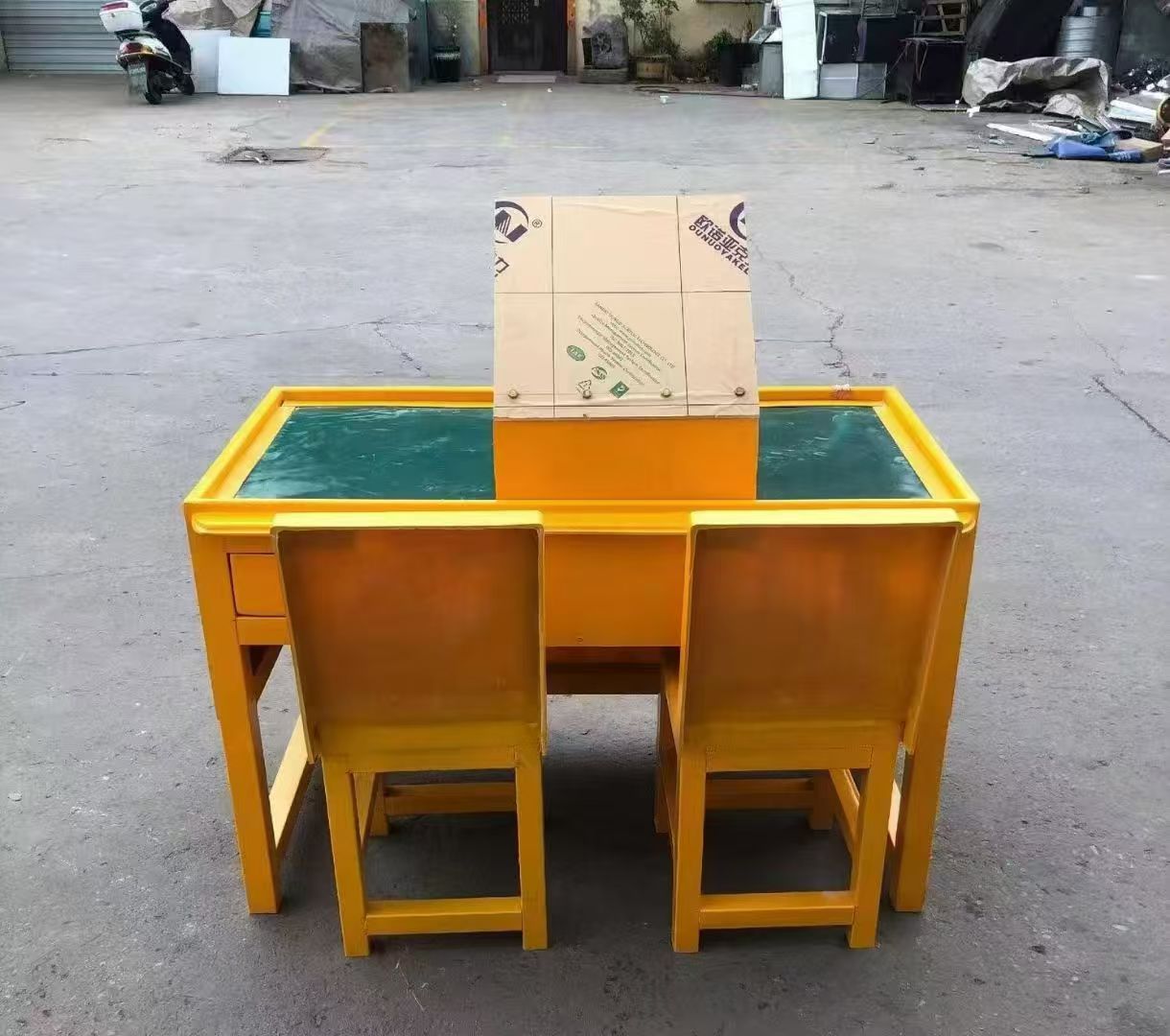 吉县防静电导通桌井下煤矿火工品发放桌:危险品流转的安全守护者